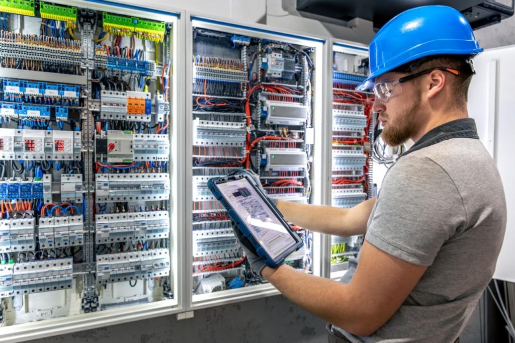 Что такое действующая электроустановка